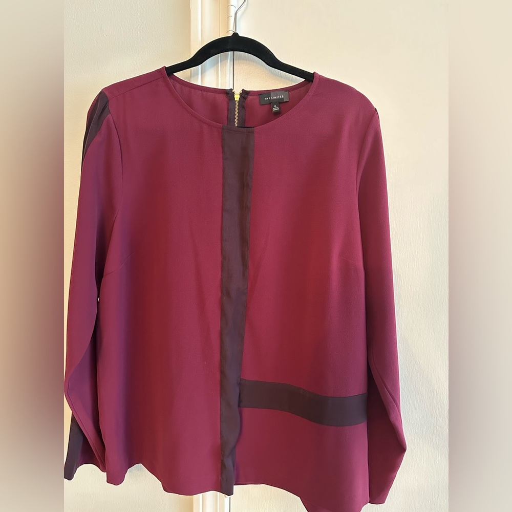 The Limited Woman’s Blouse